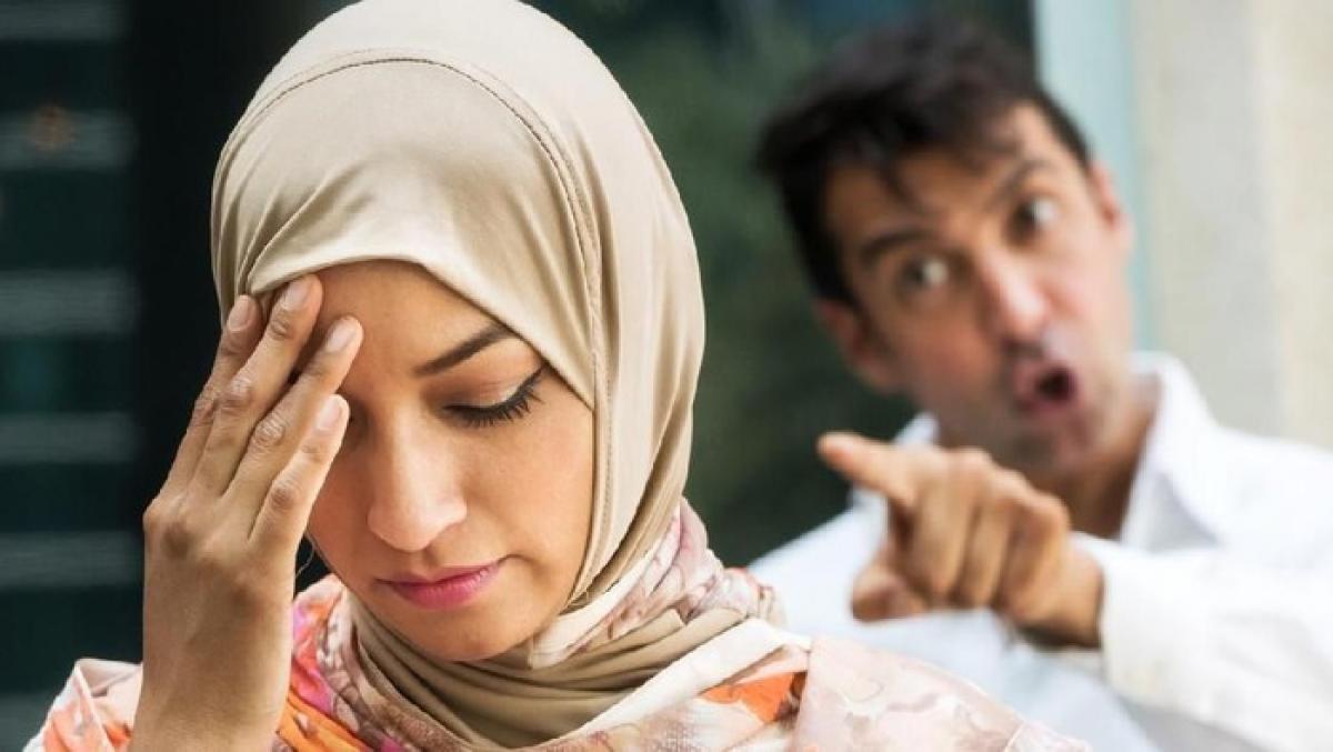 Talak 1 Sudah Dijatuhkan, Bolehkah Rujuk Tanpa Menikah Ulang?  Baca artikel detikhikmah, "Talak 1 Sudah Dijatuhkan, Bolehkah Rujuk Tanpa Menikah Ulang?" 